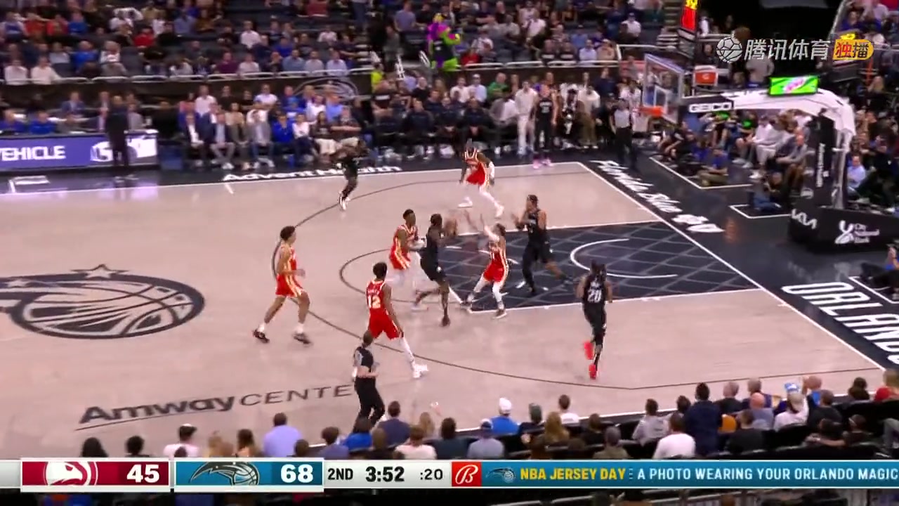 比文班亞馬如何？波爾-波爾持球一條龍反擊轉(zhuǎn)身過(guò)人暴扣